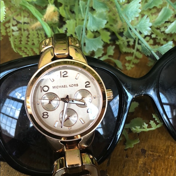 Michael Kors Accessories - Michael Kors rose gold watch, 5.5 wrist